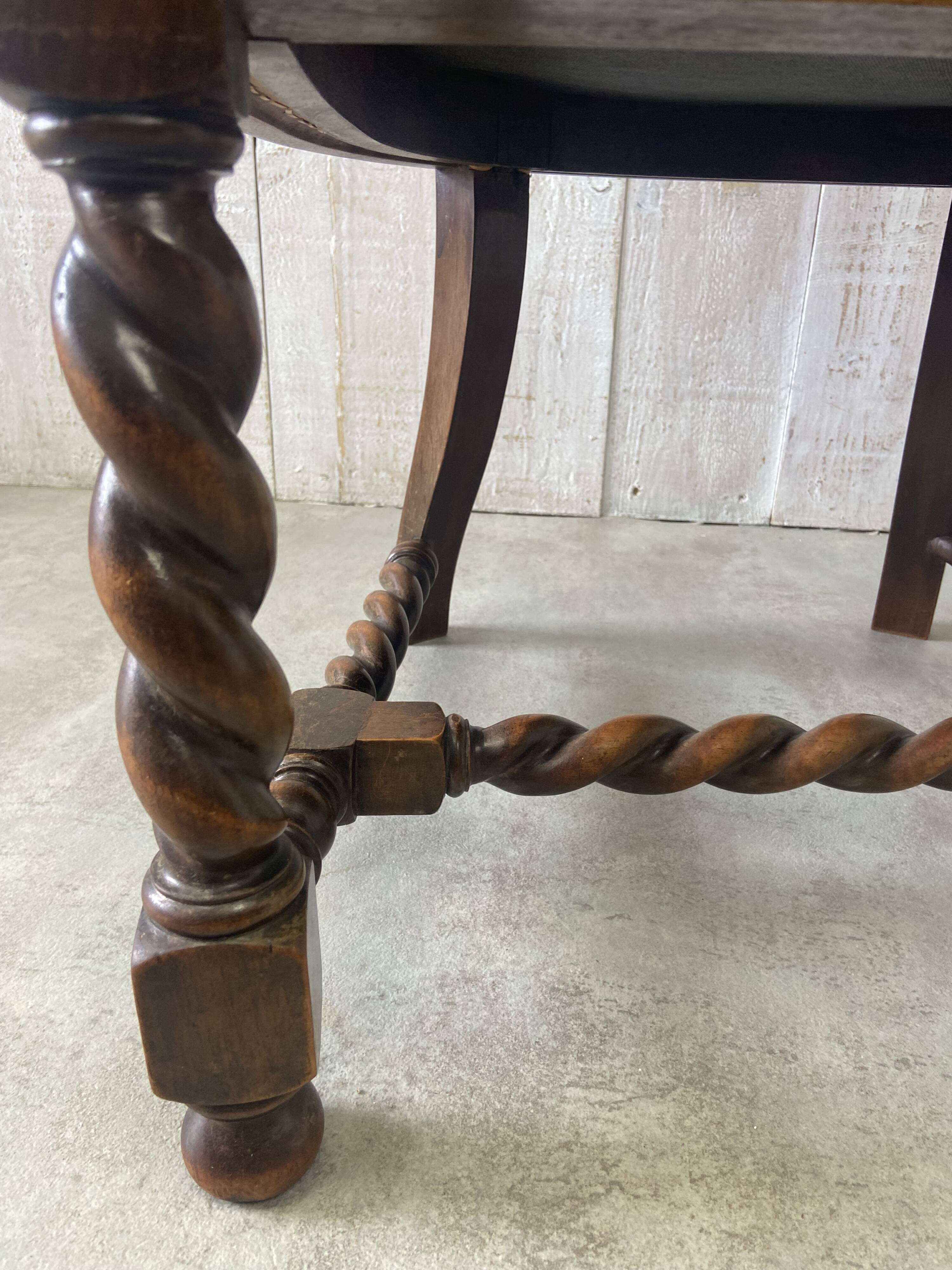 Fauteuil cannage ancien