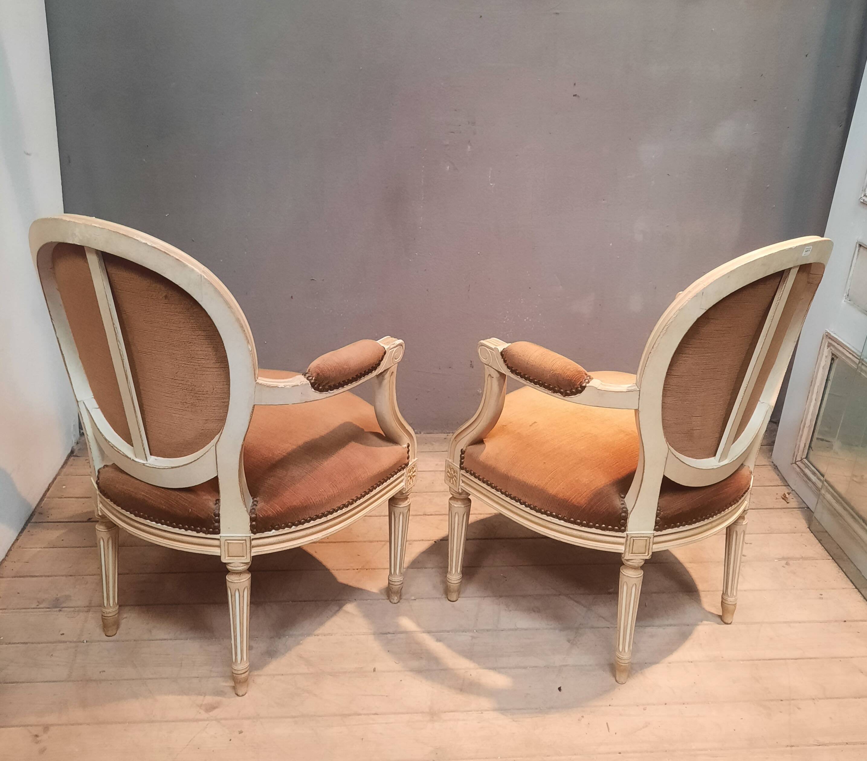 Pair of Louis XV style gray lacquered armchairs