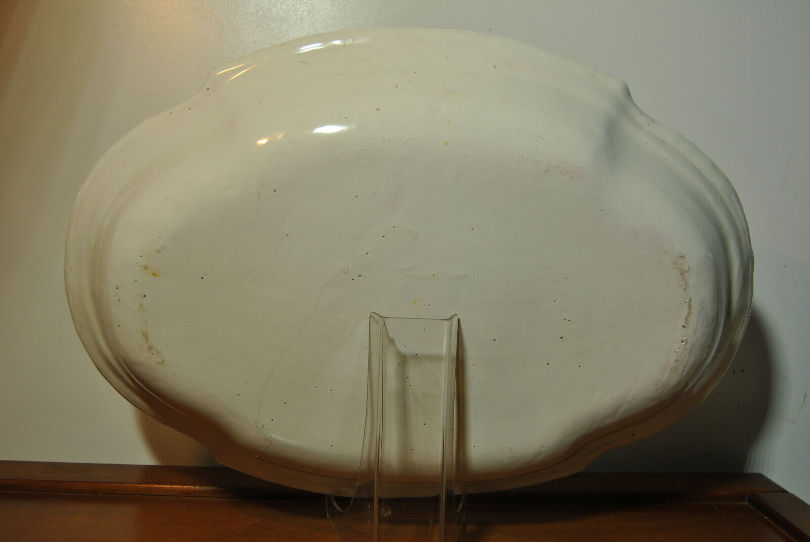 Flat ewer basin earthenware Moustiers Sud France 18th century flower solanée