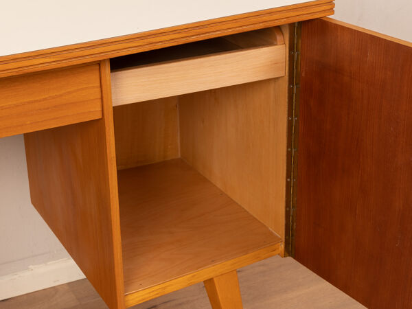 Bureau des années 1950