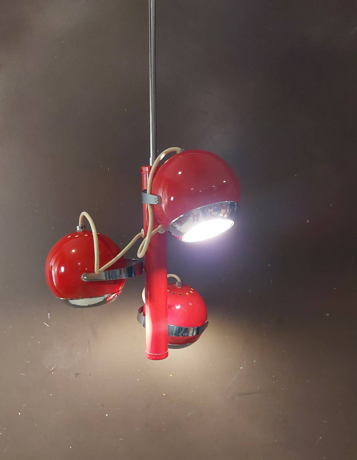 Suspension eyes ball 1975