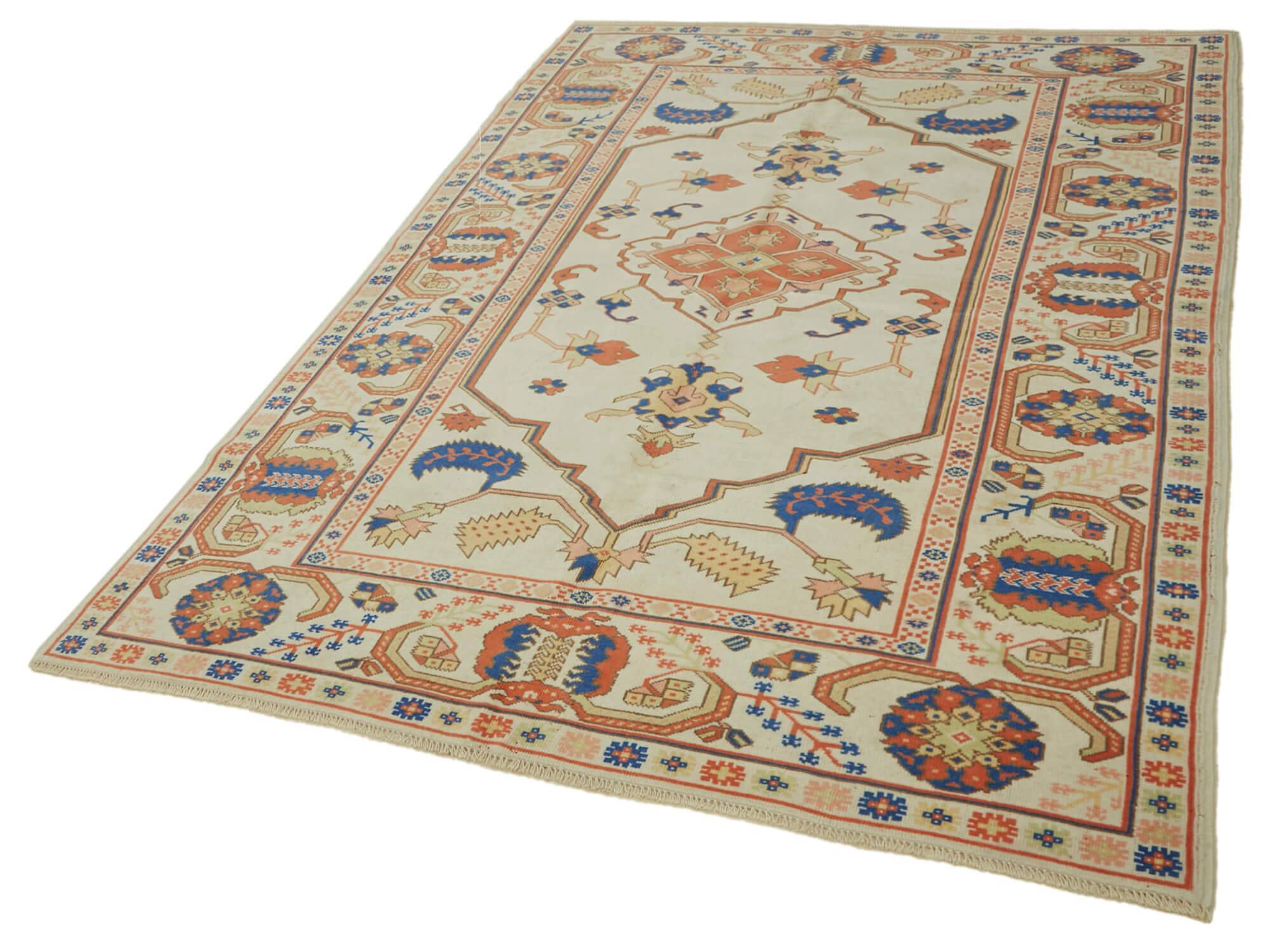 Turkish Vintage Anatolian Rug 185 cm x 253 cm