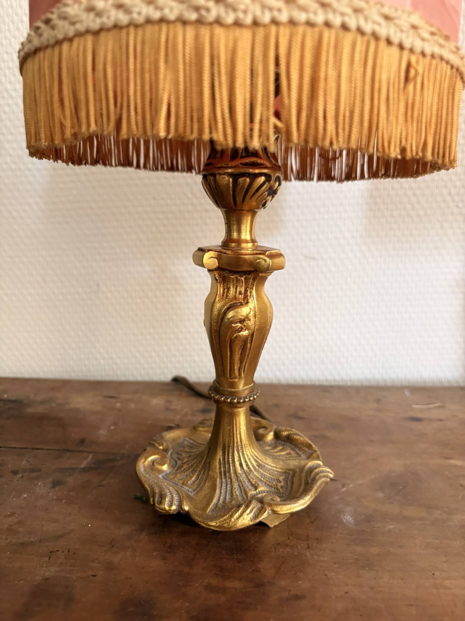 Pair of Bedside Lamps in Gilded Bronze with Pink Silk Shades and Fringes in Louis XV Style