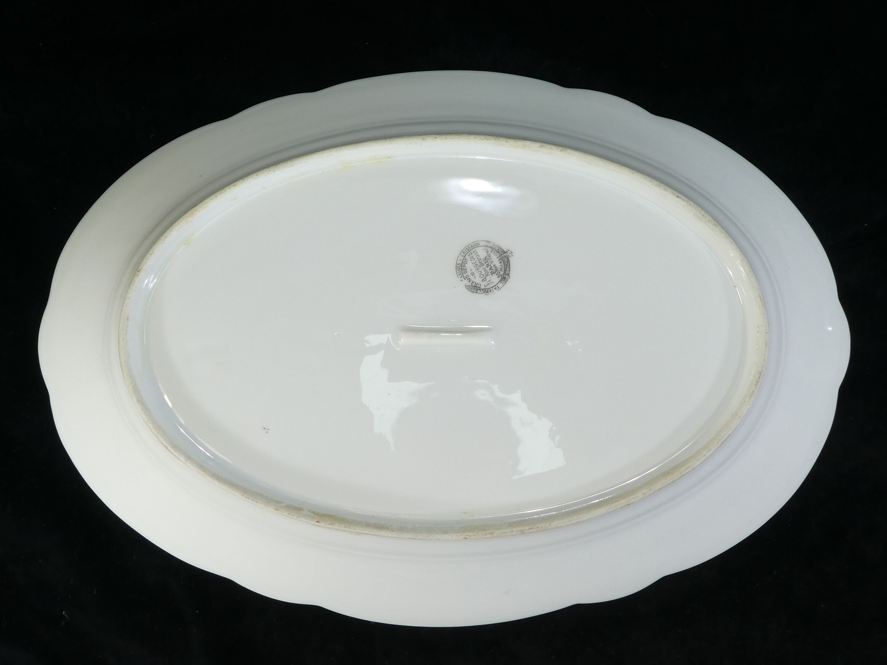 Oval dish in Limoges porcelain for E.Bourgeois paris