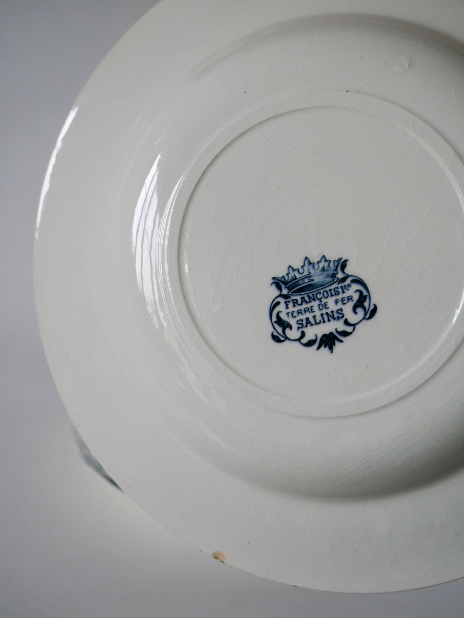 Set of 6 semi-deep plates in terre de fer salins model françois 1st 19th century
