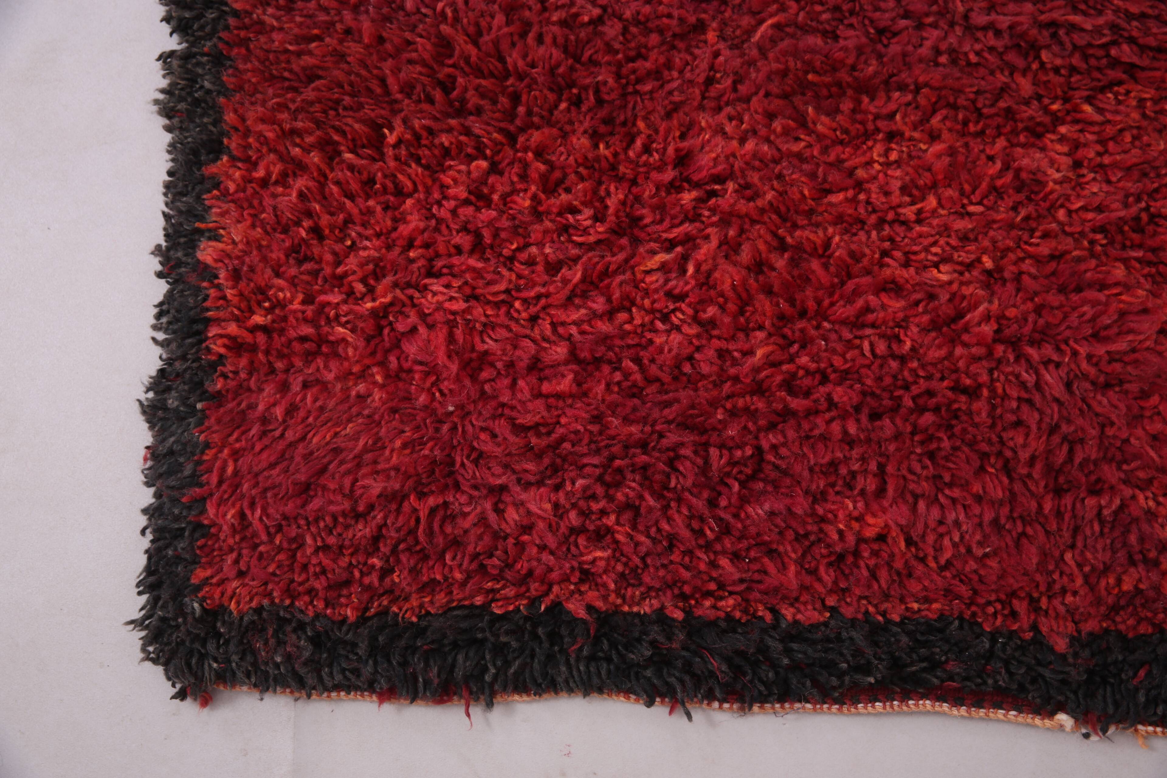Tapis marocain vintage en laine berbère fait main