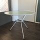 Table d'appoint moderniste du milieu du siècle d’Artimeta, années 1950