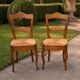 Paire de chaises en merisier de style Louis-Philippe, début du XXe siècle