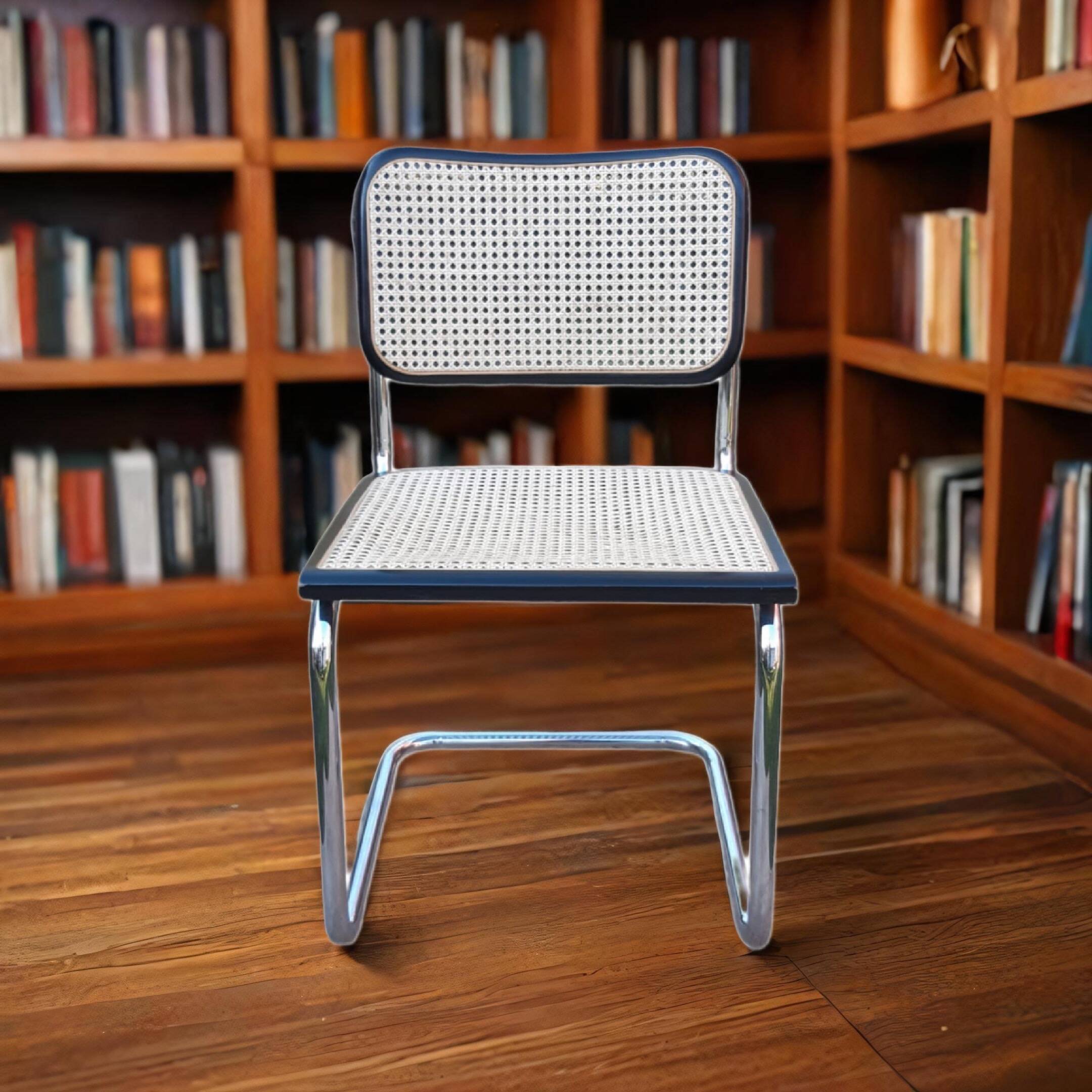 Cesca chair in solid wood and natural cane