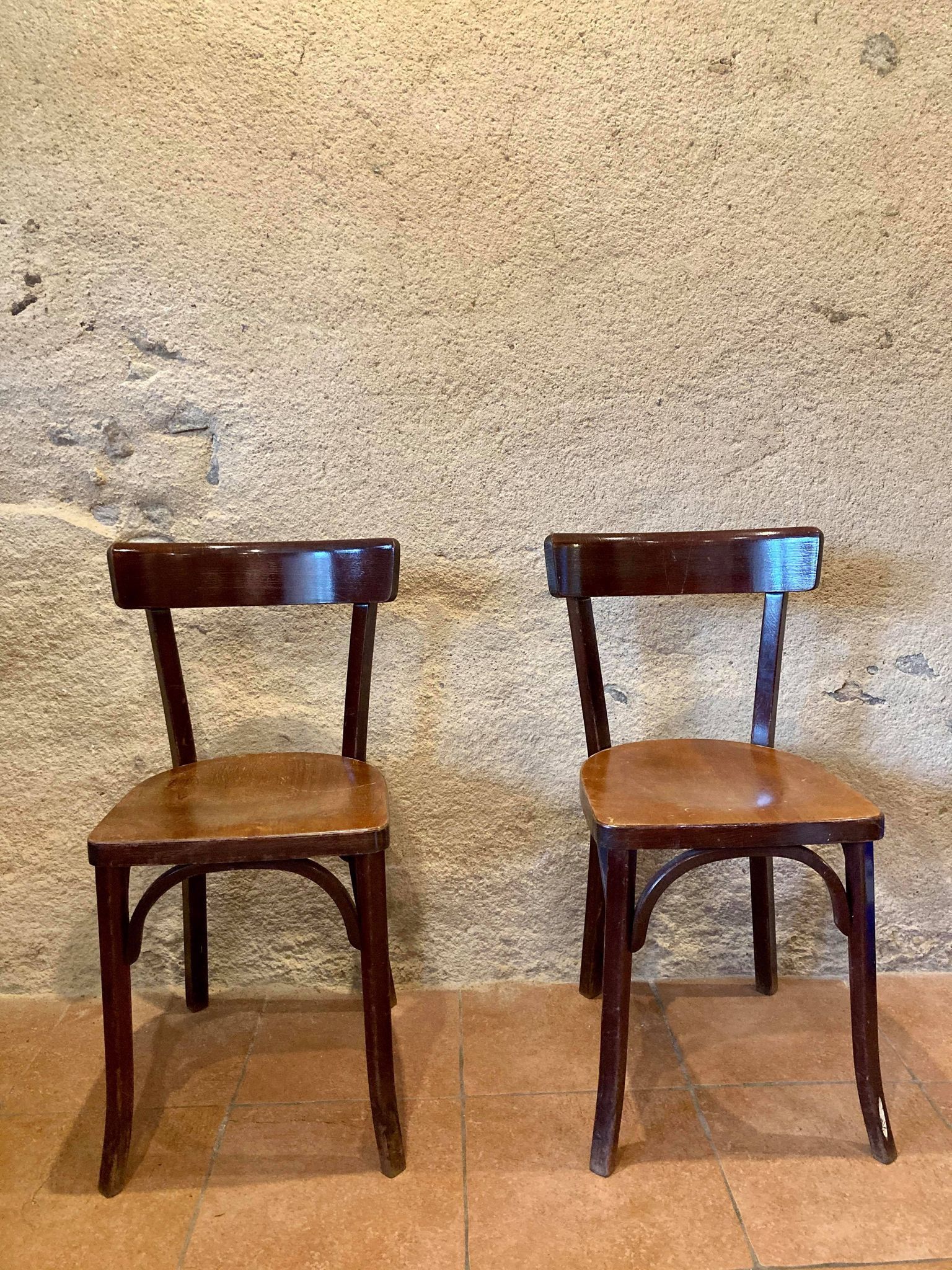 Lot of 2 Baumann chairs