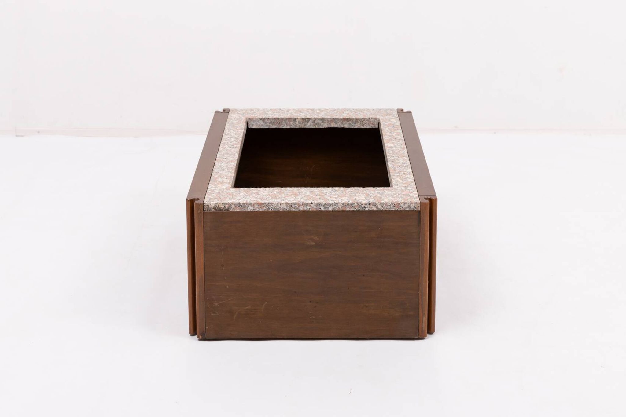 Table basse d'Angelo Mangiarotti pour Molteni, Italie 1960
