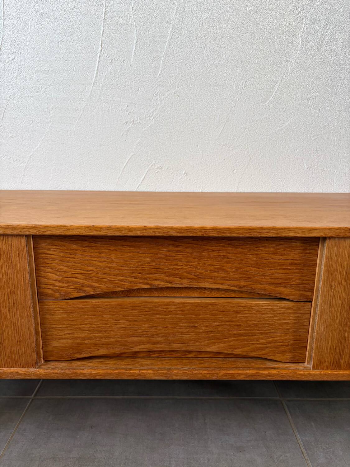 TV furniture / vintage mini sideboard
