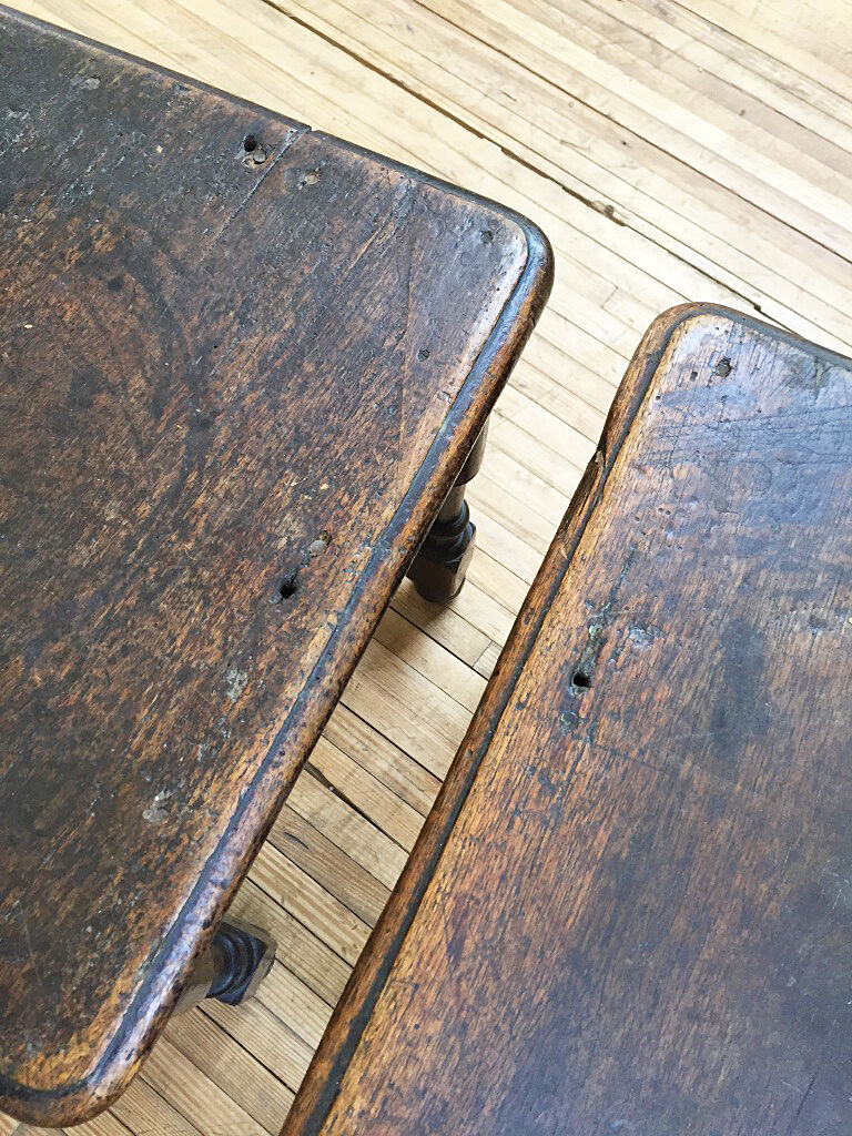 Pair chairs Lorraine