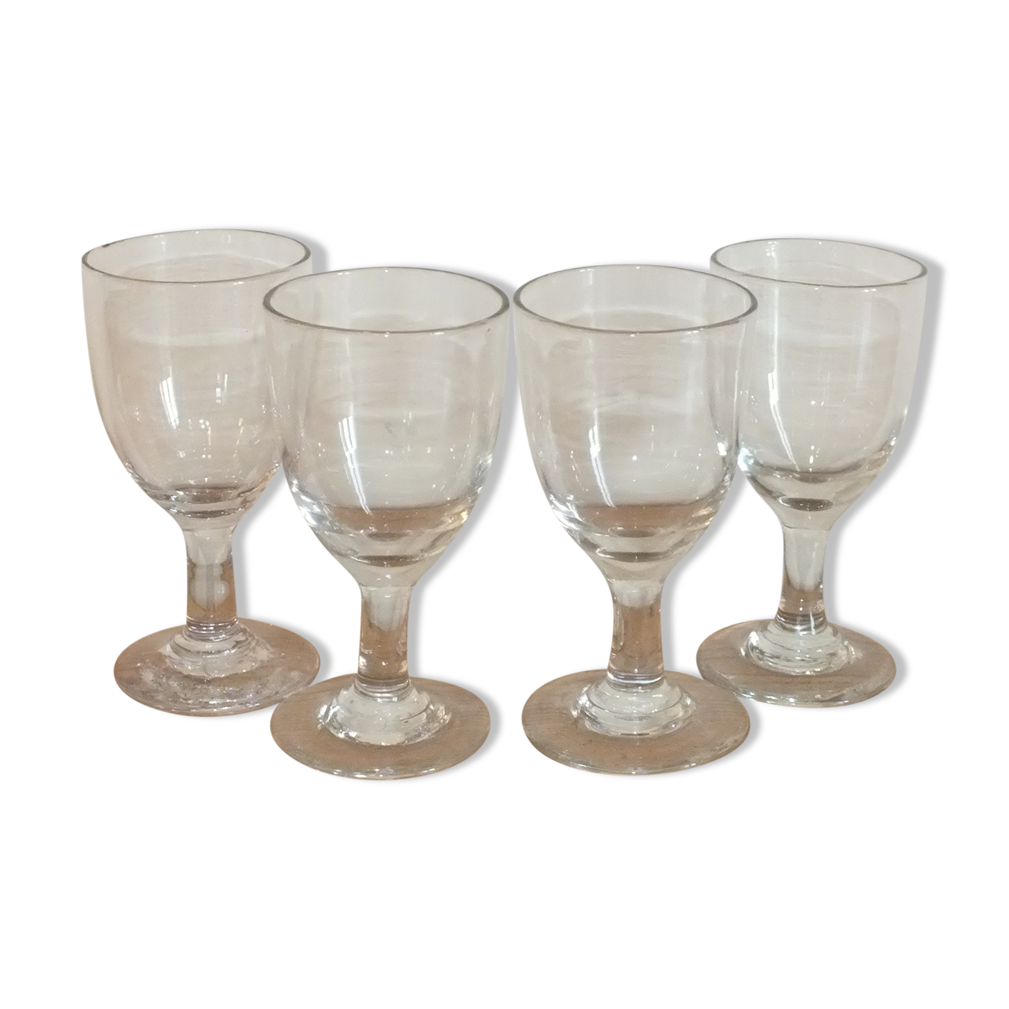 4 antique glasses in port or alcohol decorated with arabesques