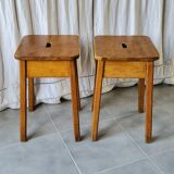 Paire de tabourets de ferme anciens