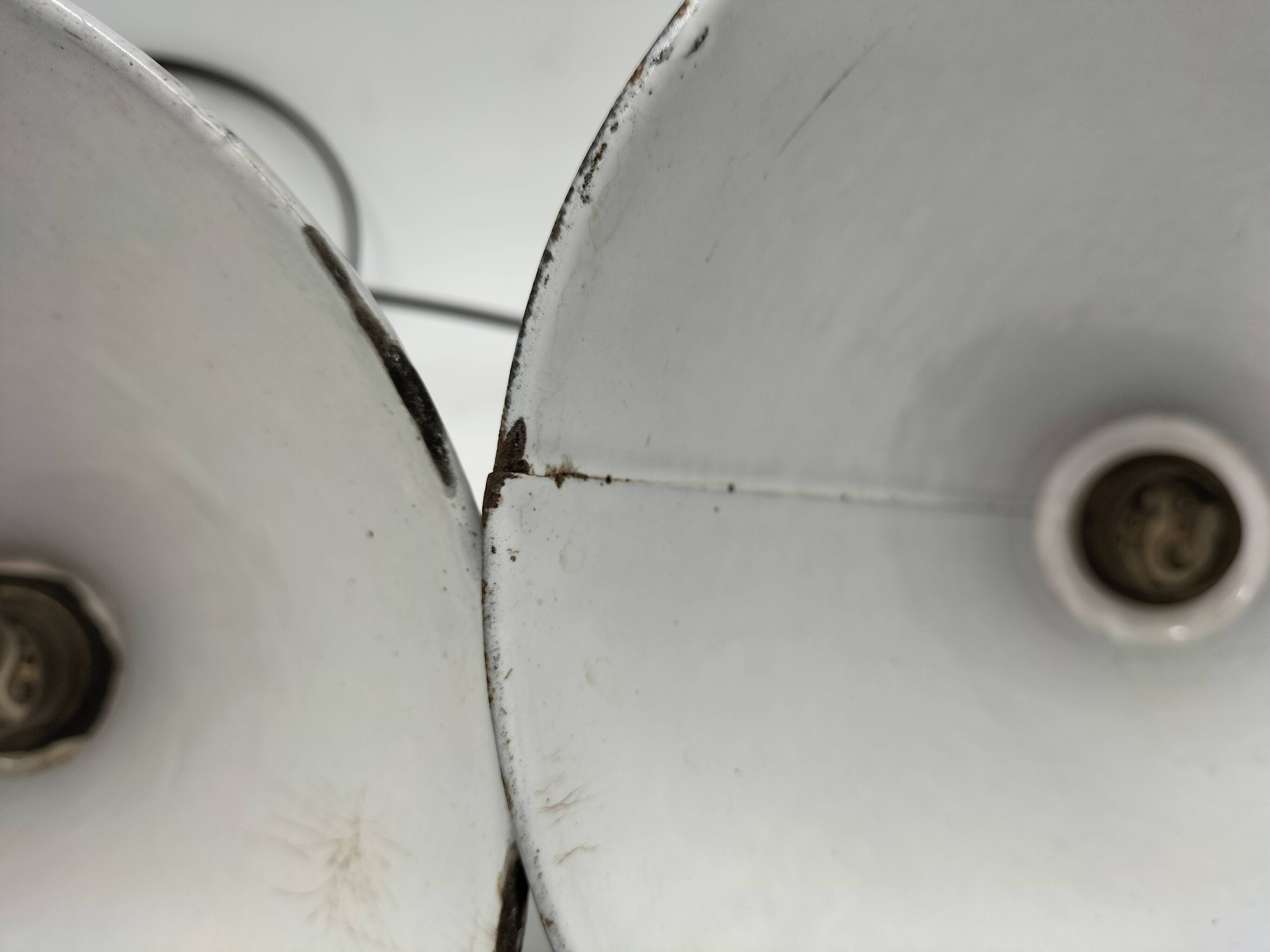 Industrial pendant lights