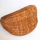 Rattan gondola basket