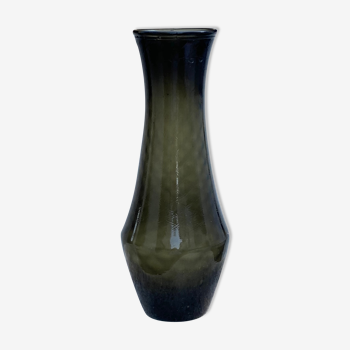 Vase en verre fumé