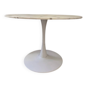 Table à manger en marbre