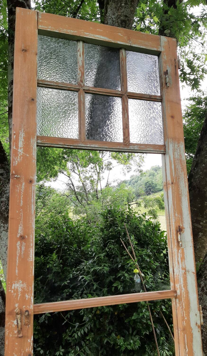 Mirror (Modernist Door, Barcelona)