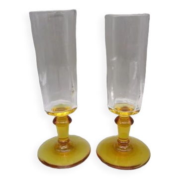 Paire de flutes a champagne anciennes bicolore