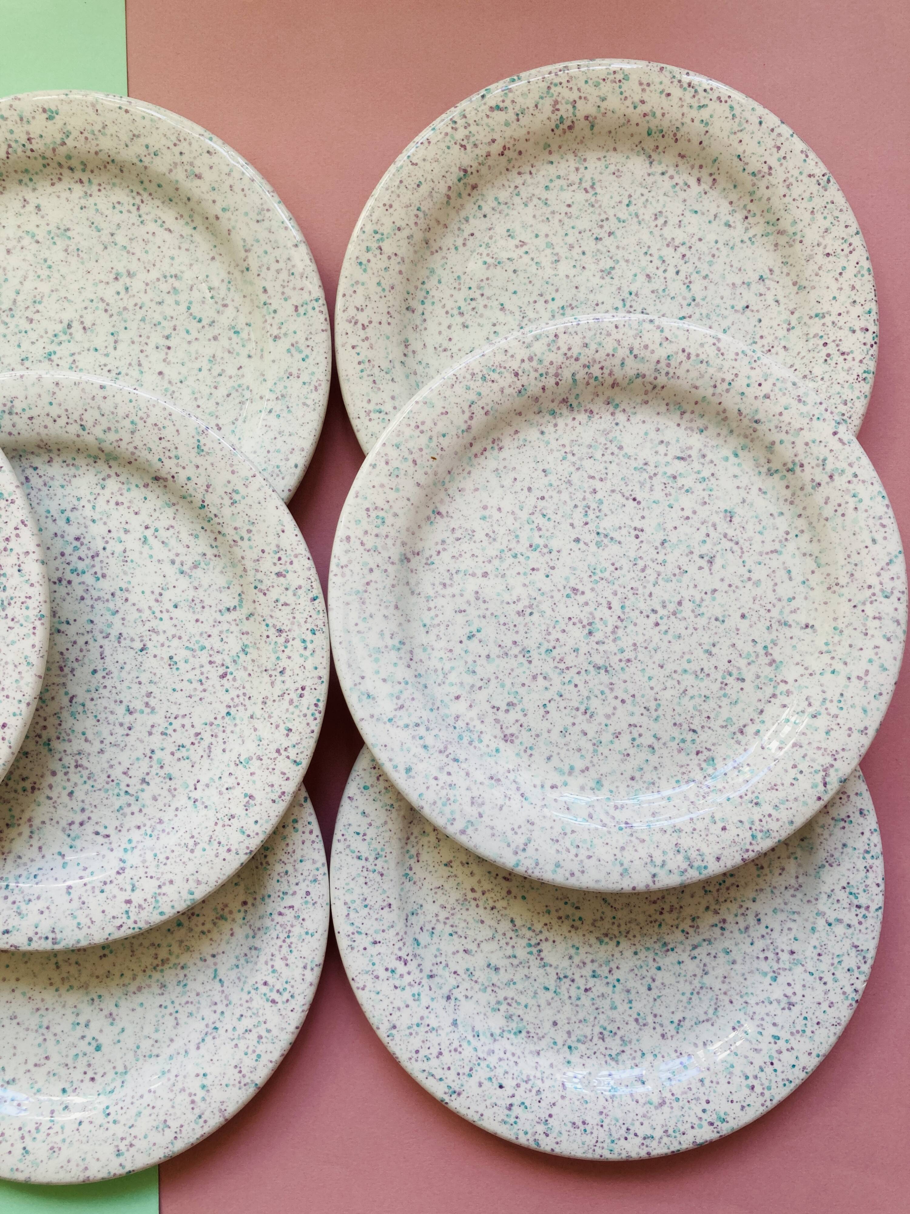 Lot of 10speckled pastel plates quadrifoglio