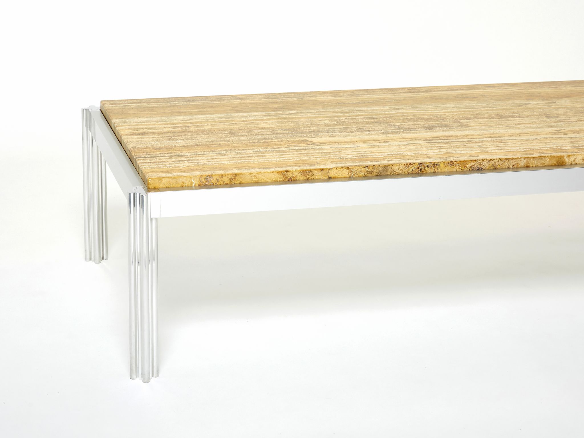 Table basse chrome aluminium travertin jaune George Ciancimino 1975