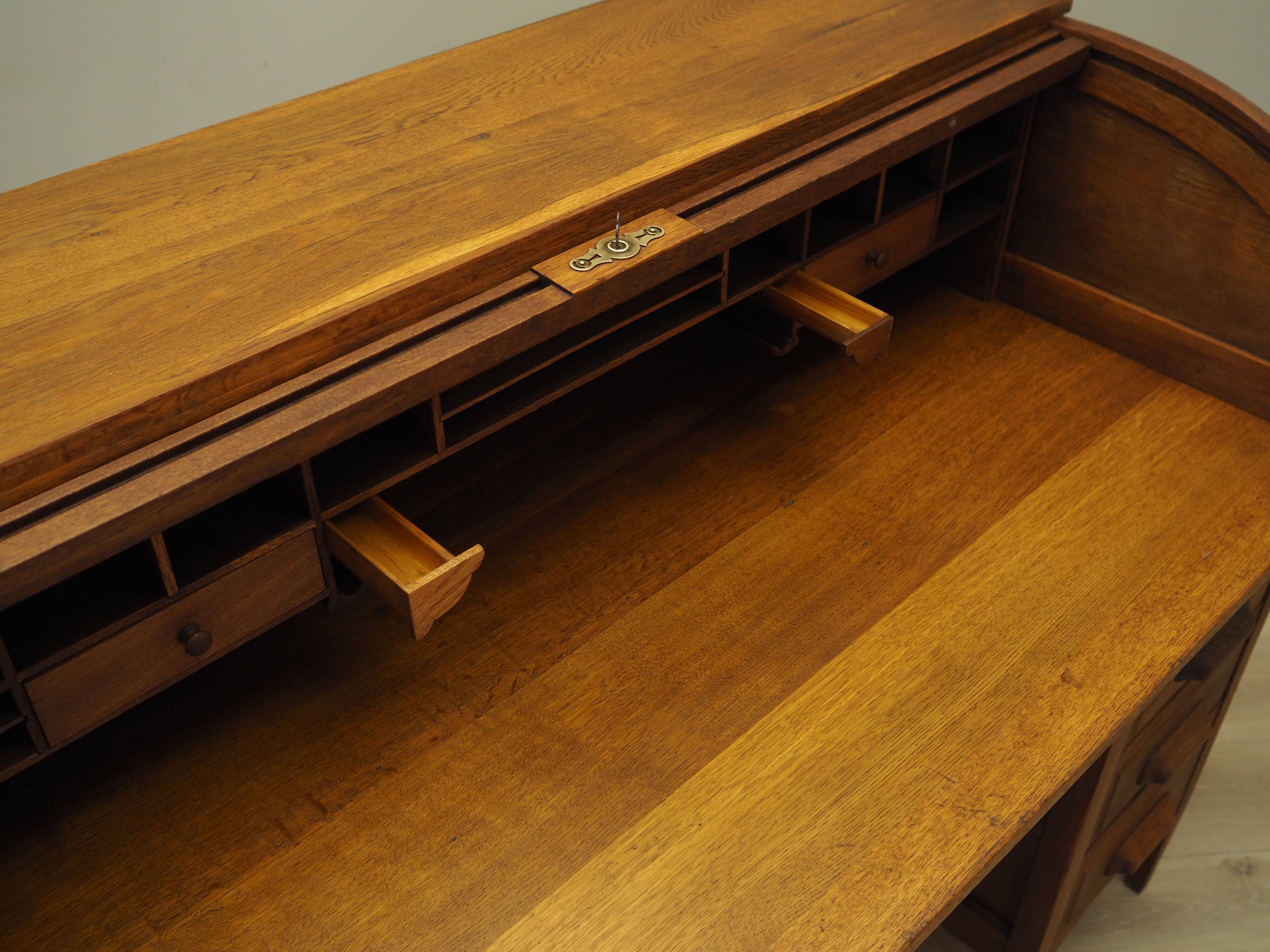 Oak desk, Danish design, 1950s, production: Denmark