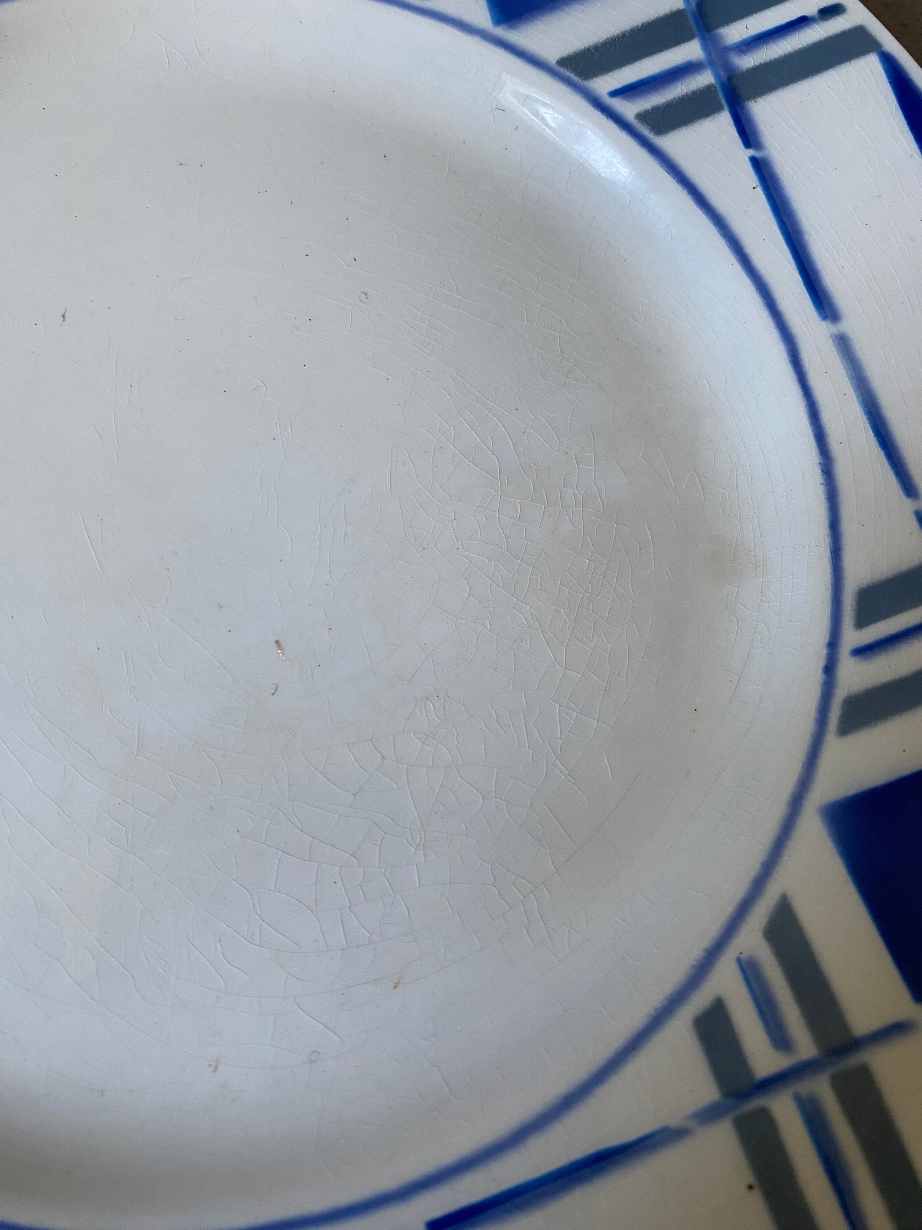 Ceranord Saint Amand Basque model standing dish