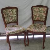 Paire de chaises fleuries style Louis XV