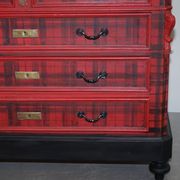 Commode Victorienne avec Revêtement Tartan et Plateau en Marbre
