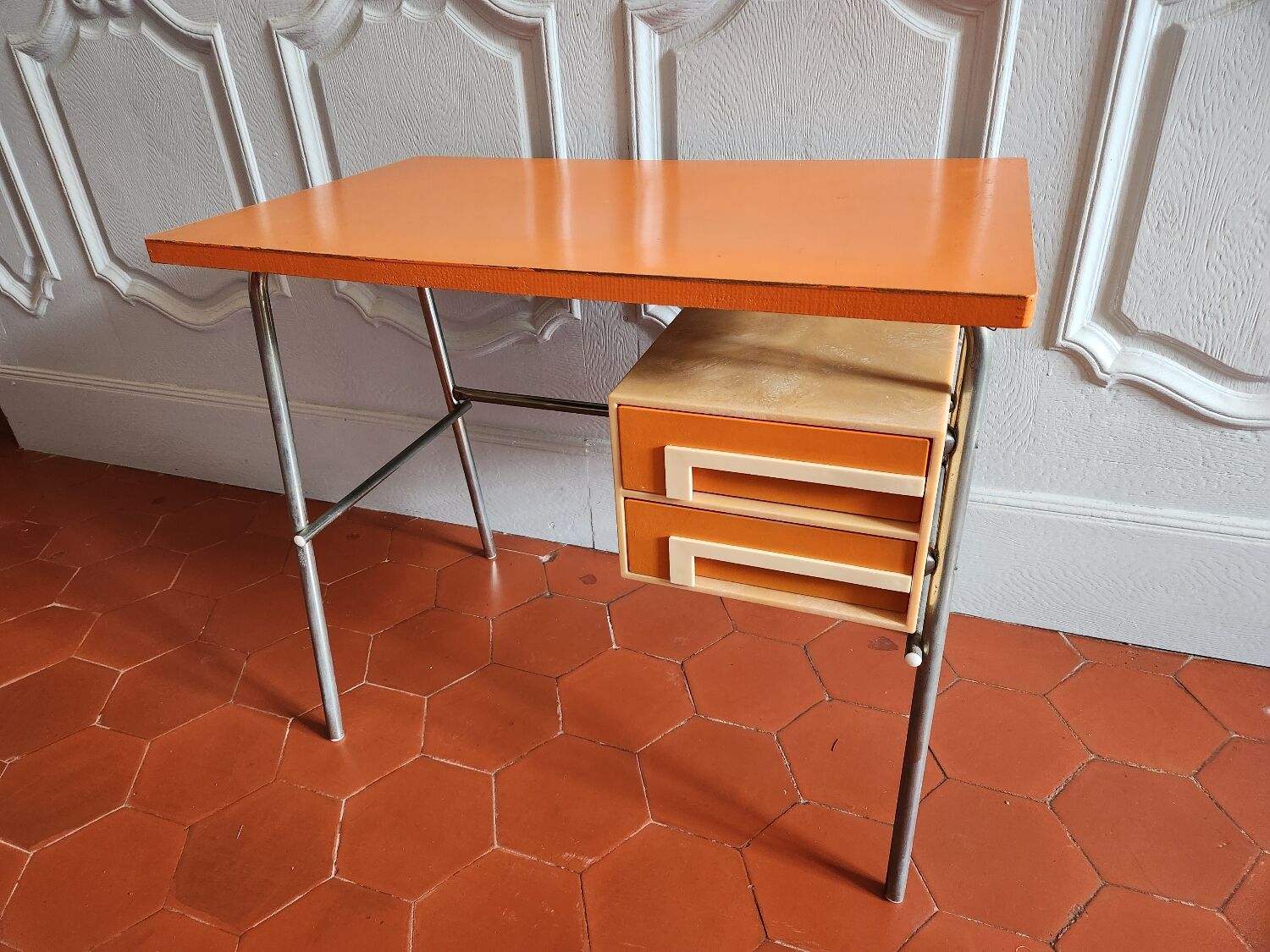 Children's desk from the 1970s.