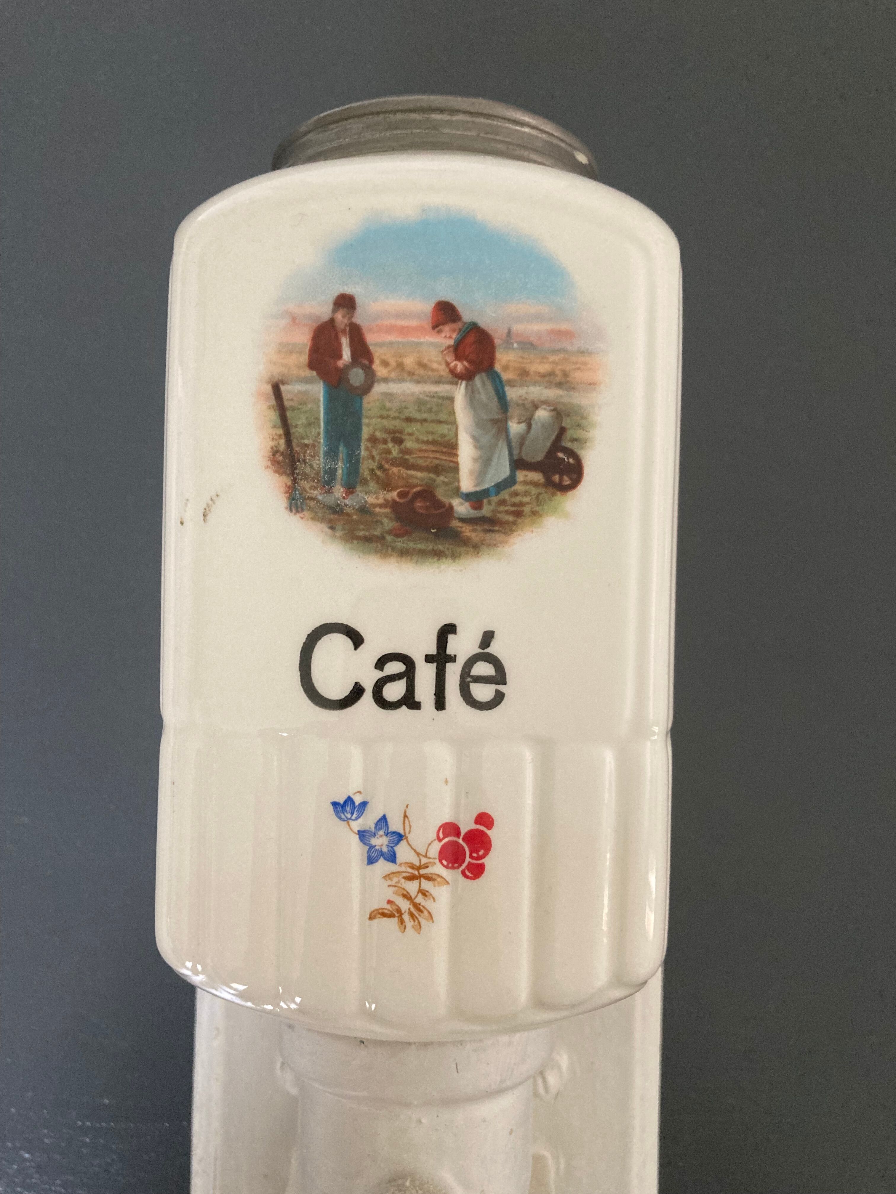 Moulin à café mural Peugeot Frères ancien