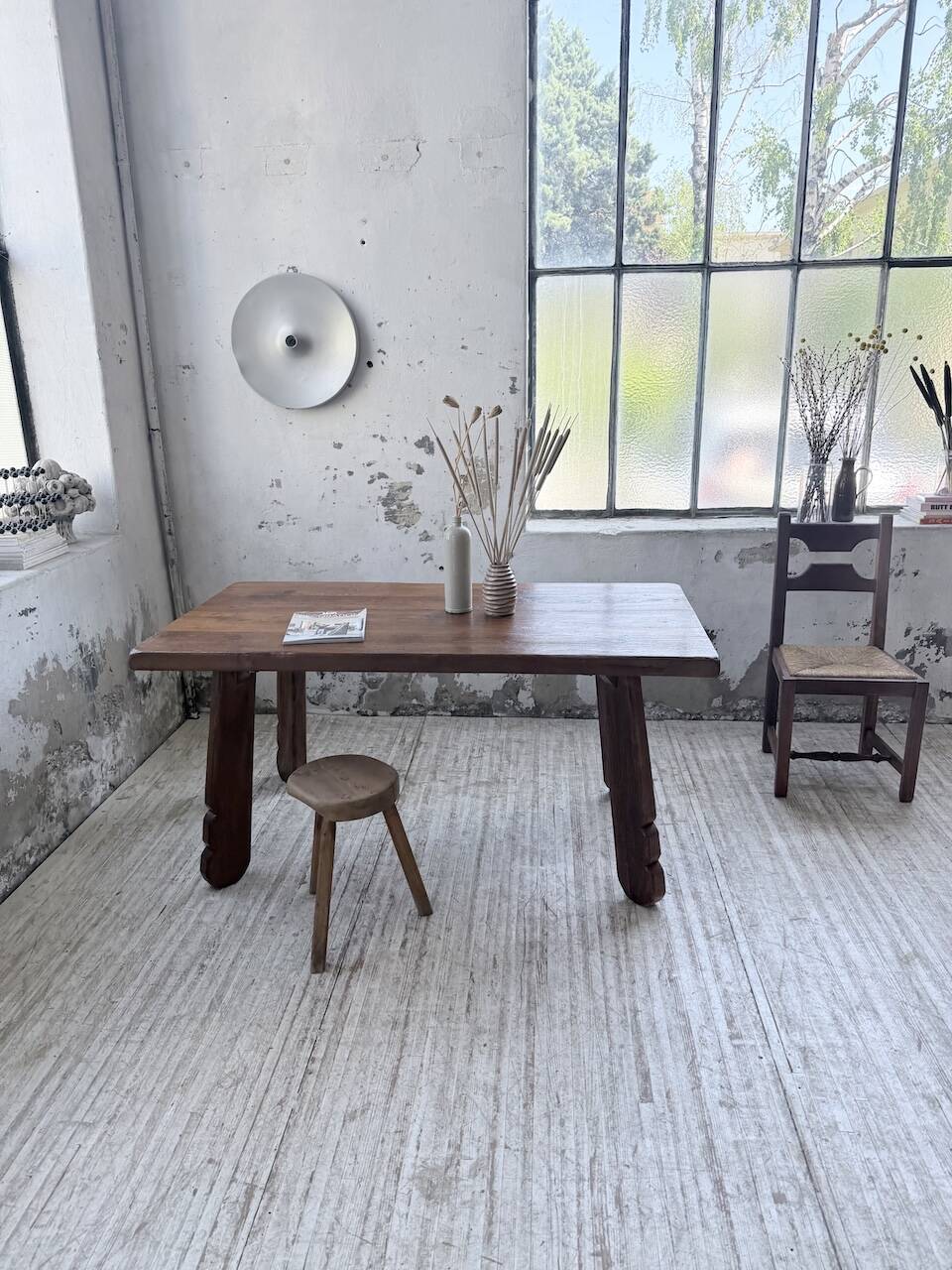 Brutalist oak table by De Puydt, Belgium 1970