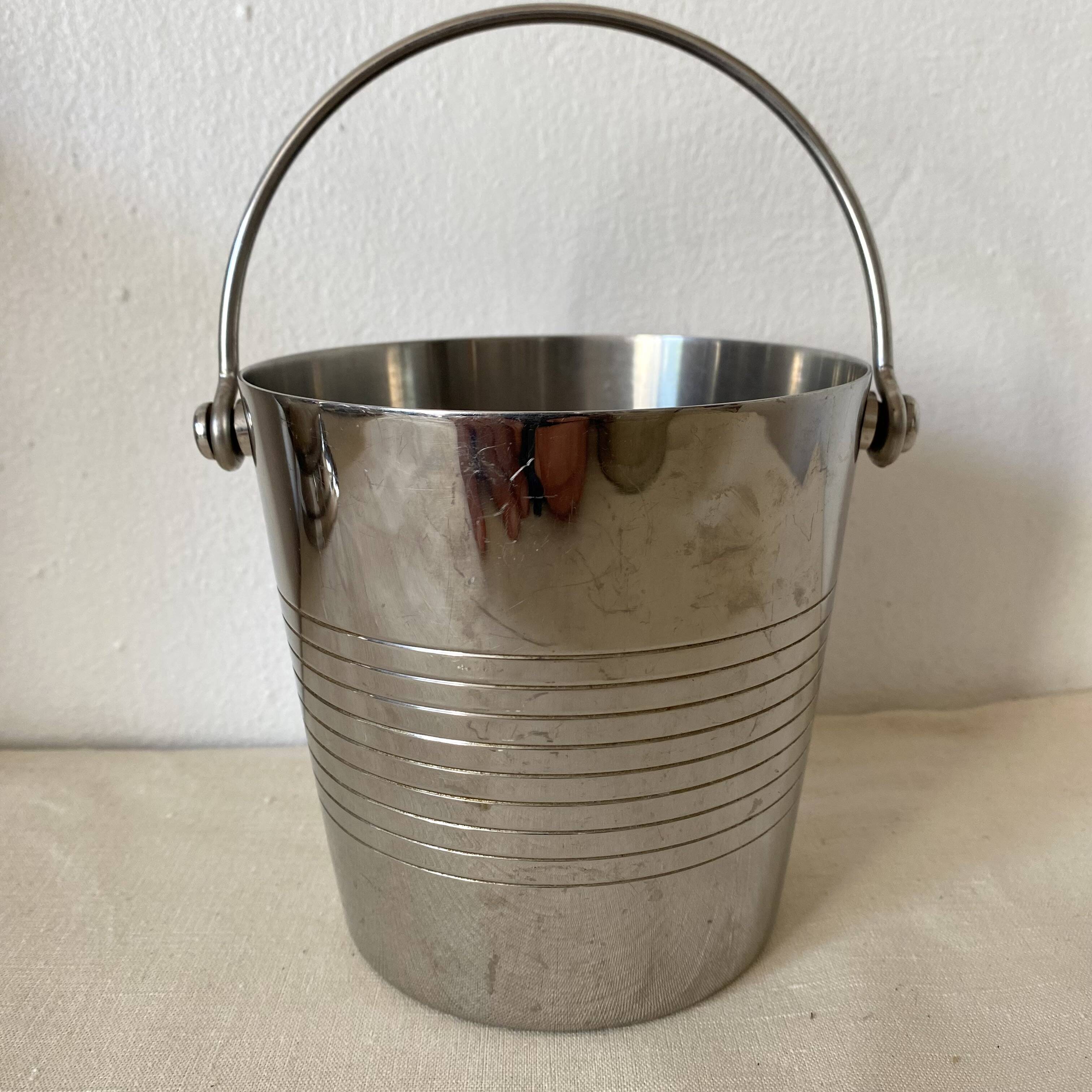 Stainless steel ice bucket
