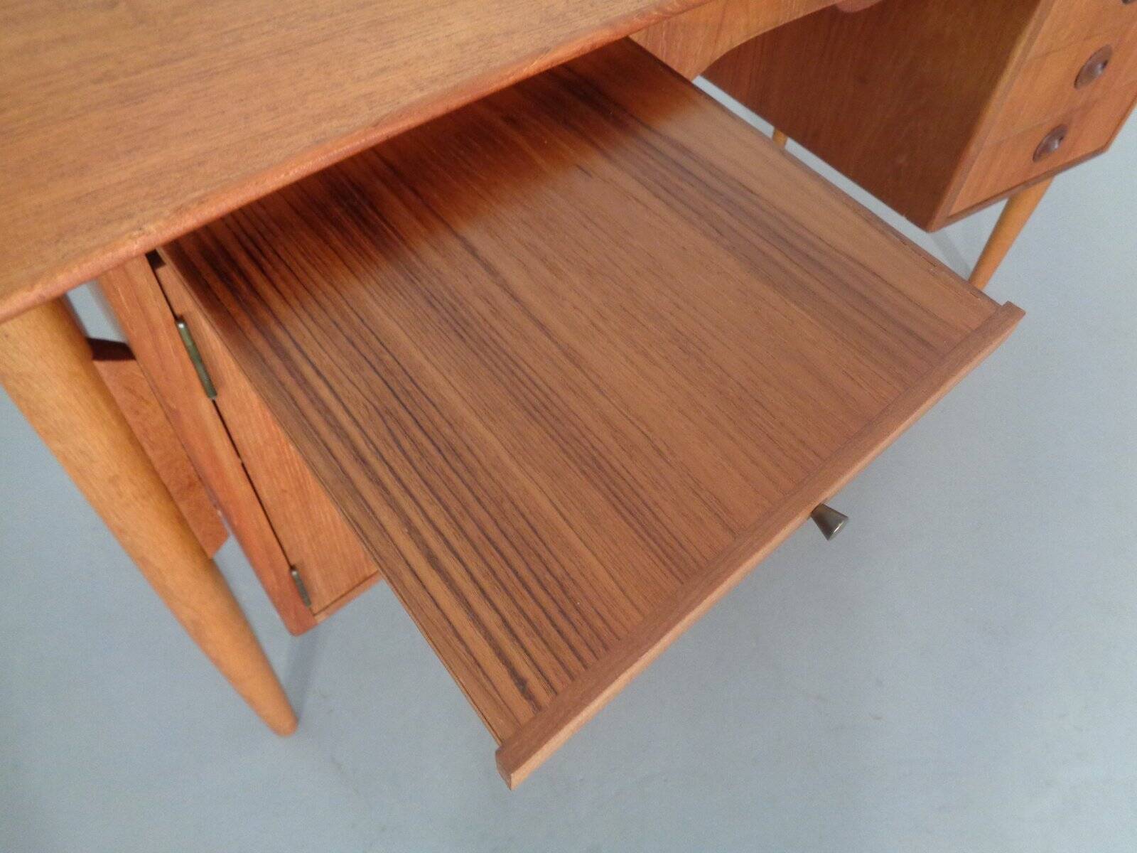Vintage Danish Curved Teak Desk, 1960s