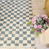 Tapis berbère Béni Ouarain à damiers bleus