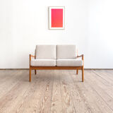 Canapé deux places, Ole Wanscher pour France & Son, série Senator, en teck