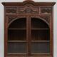 Ancien meuble bibliothèque de château decor blason lion