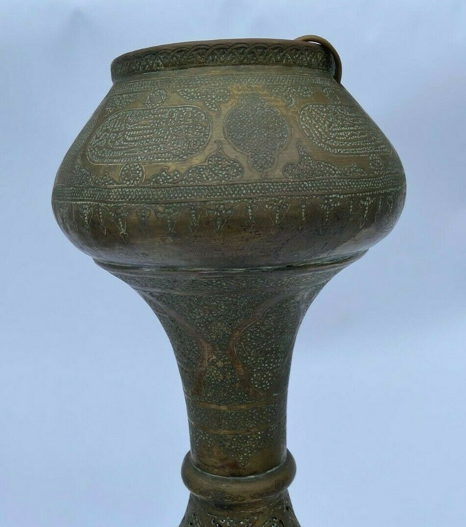 Oriental brass lamppost severe late 19th beautiful patina
