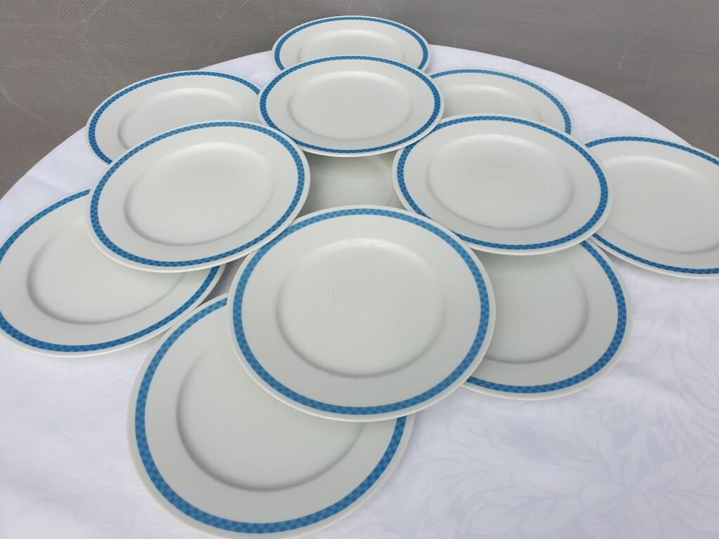 Set 12 plates checkered earthenware blue Lustucru diam25