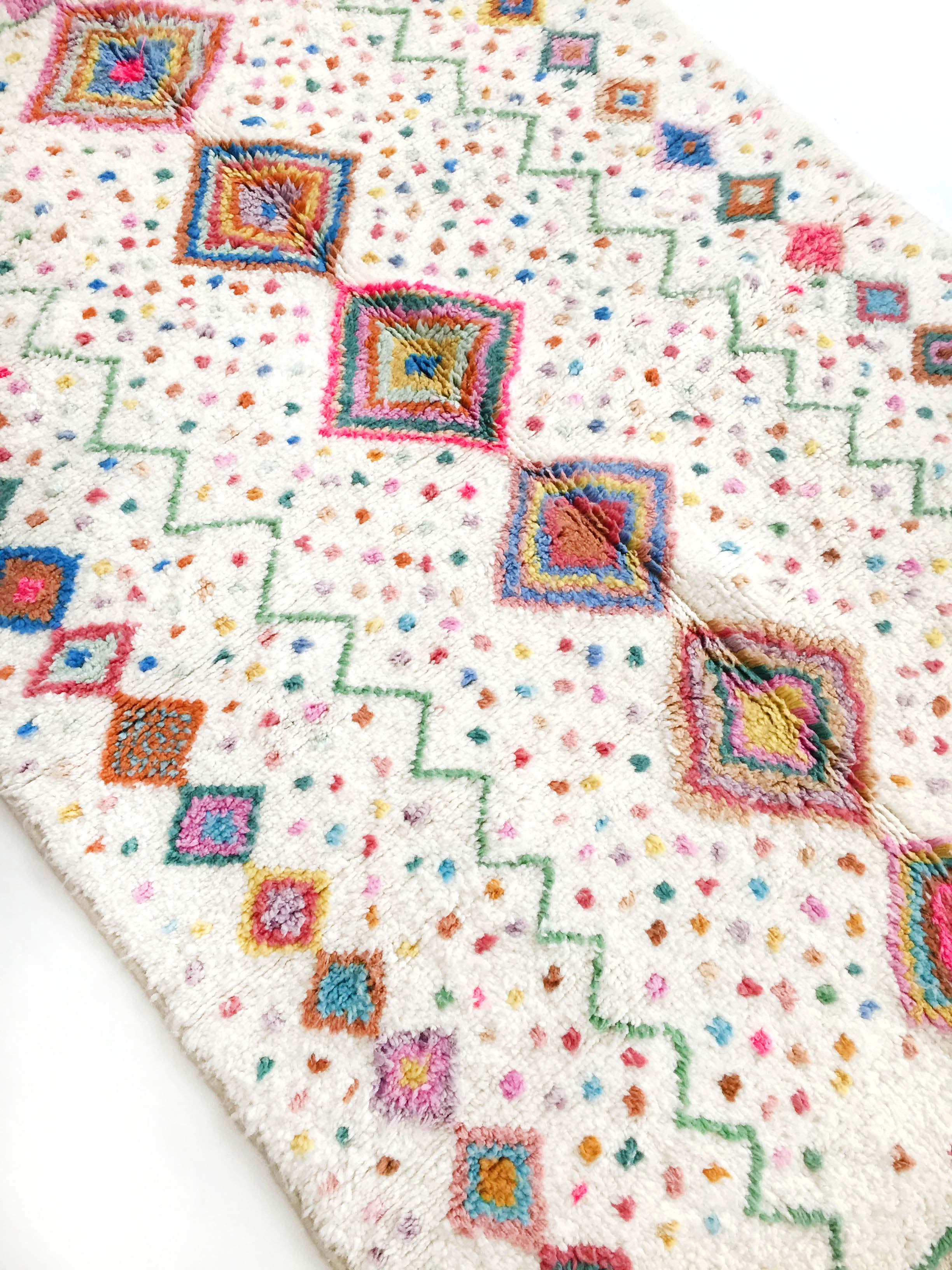 Berber carpet Azilal ecru with colorful patterns 2,35x1,62m