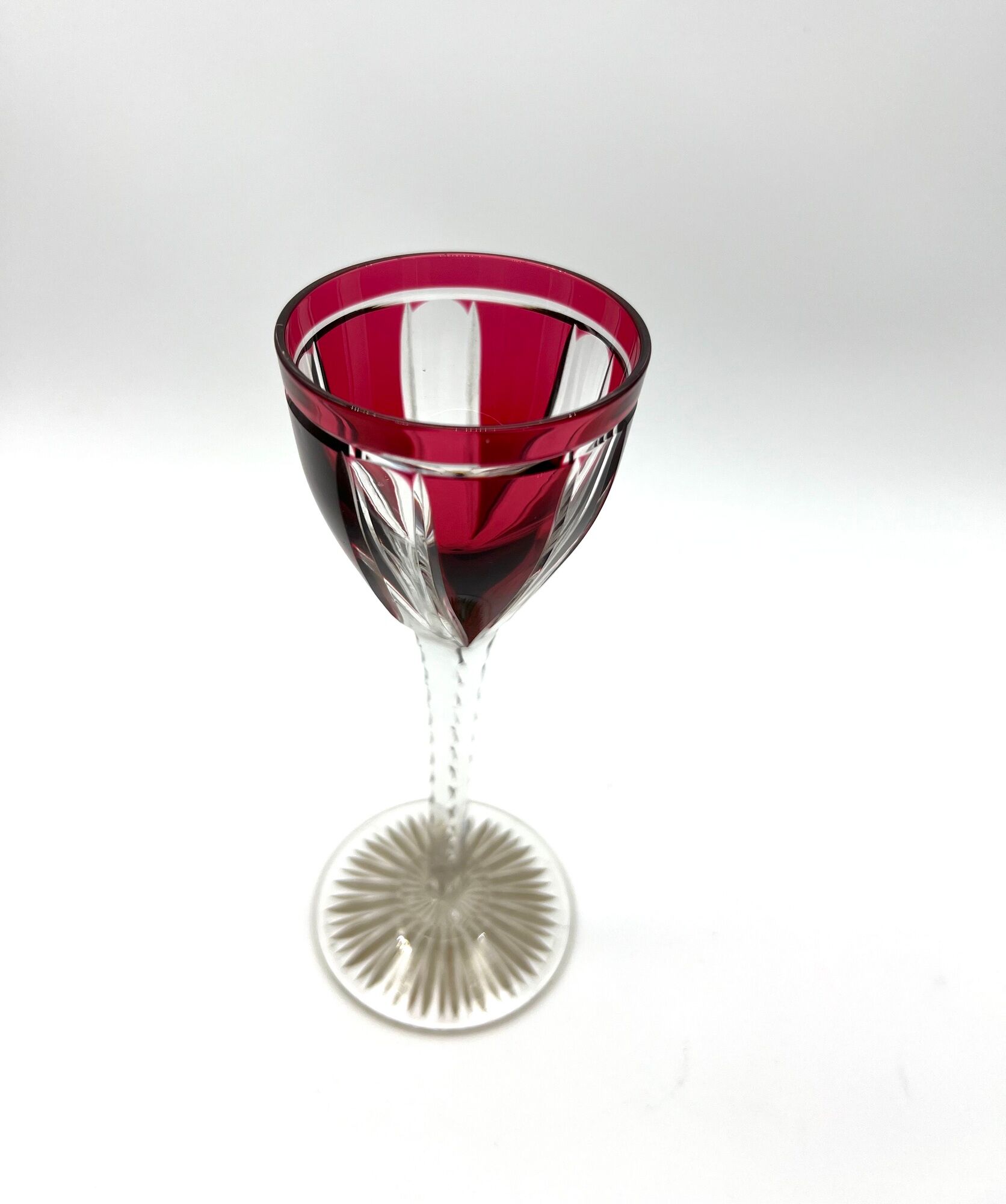 Paire de verre vin roemer en cristal rouge Saint Louis