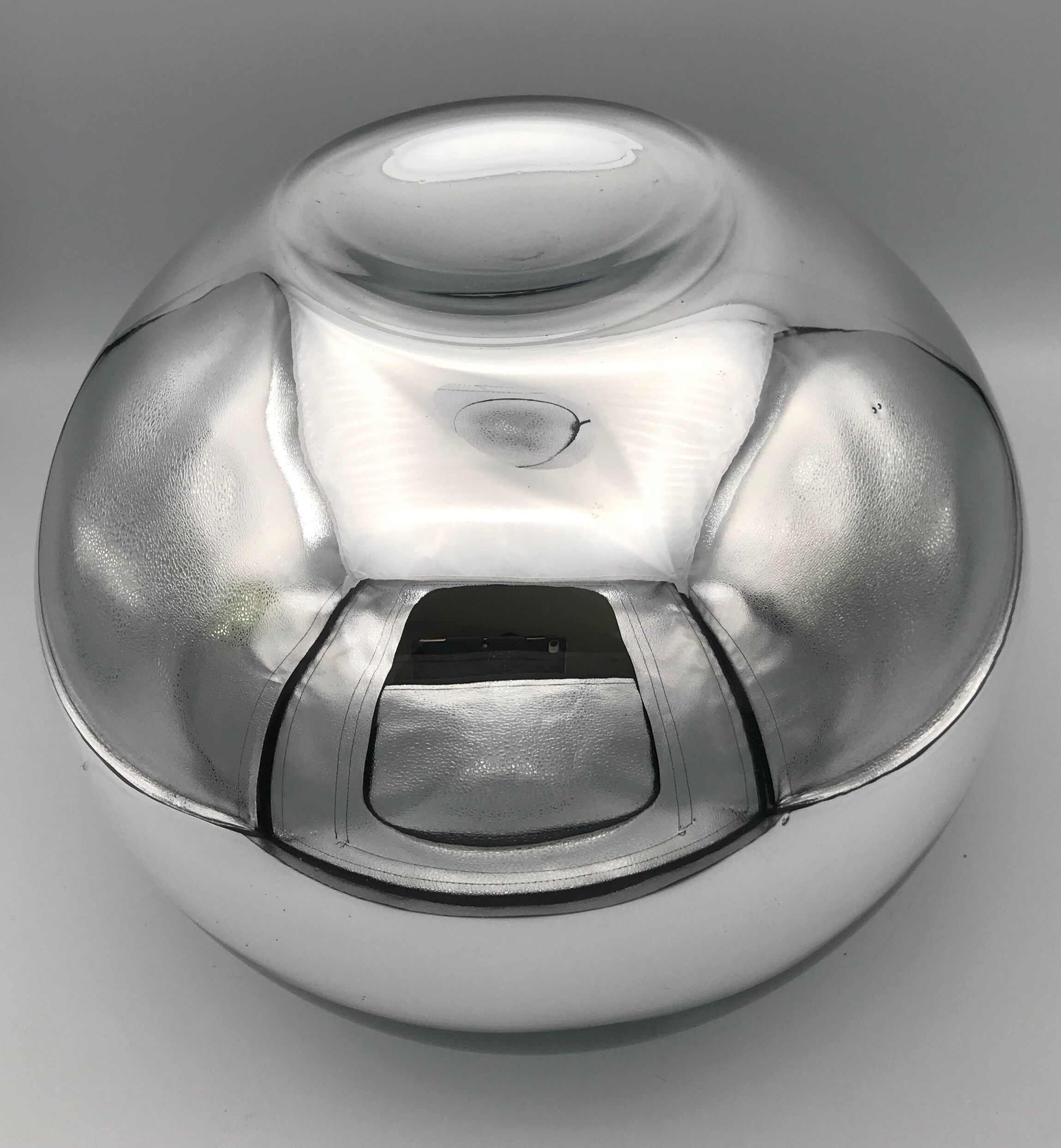 Vase form boule in smooth verre effect chromé or silver mercury 22 cm