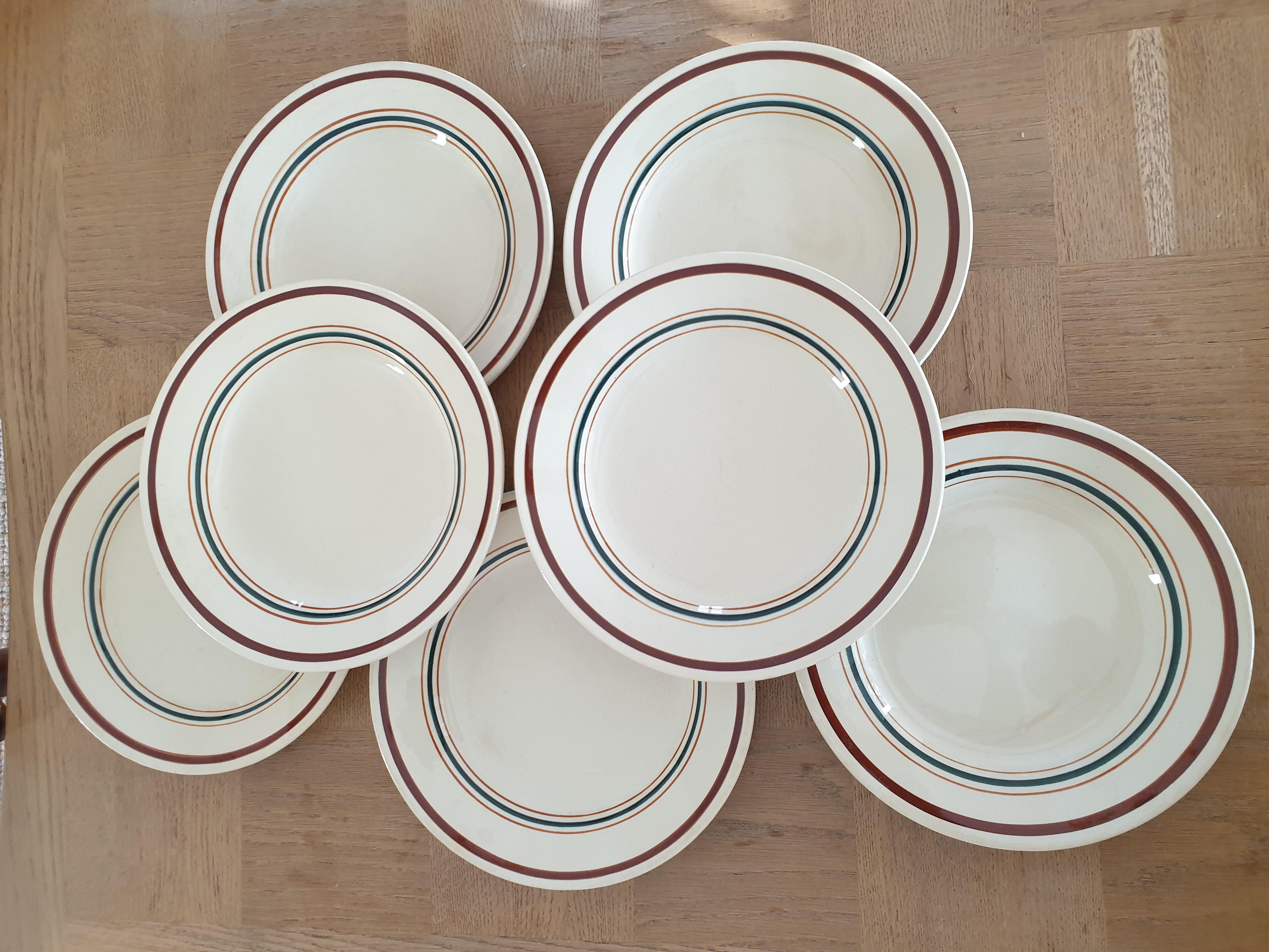 Set of 6 gien faience plates
