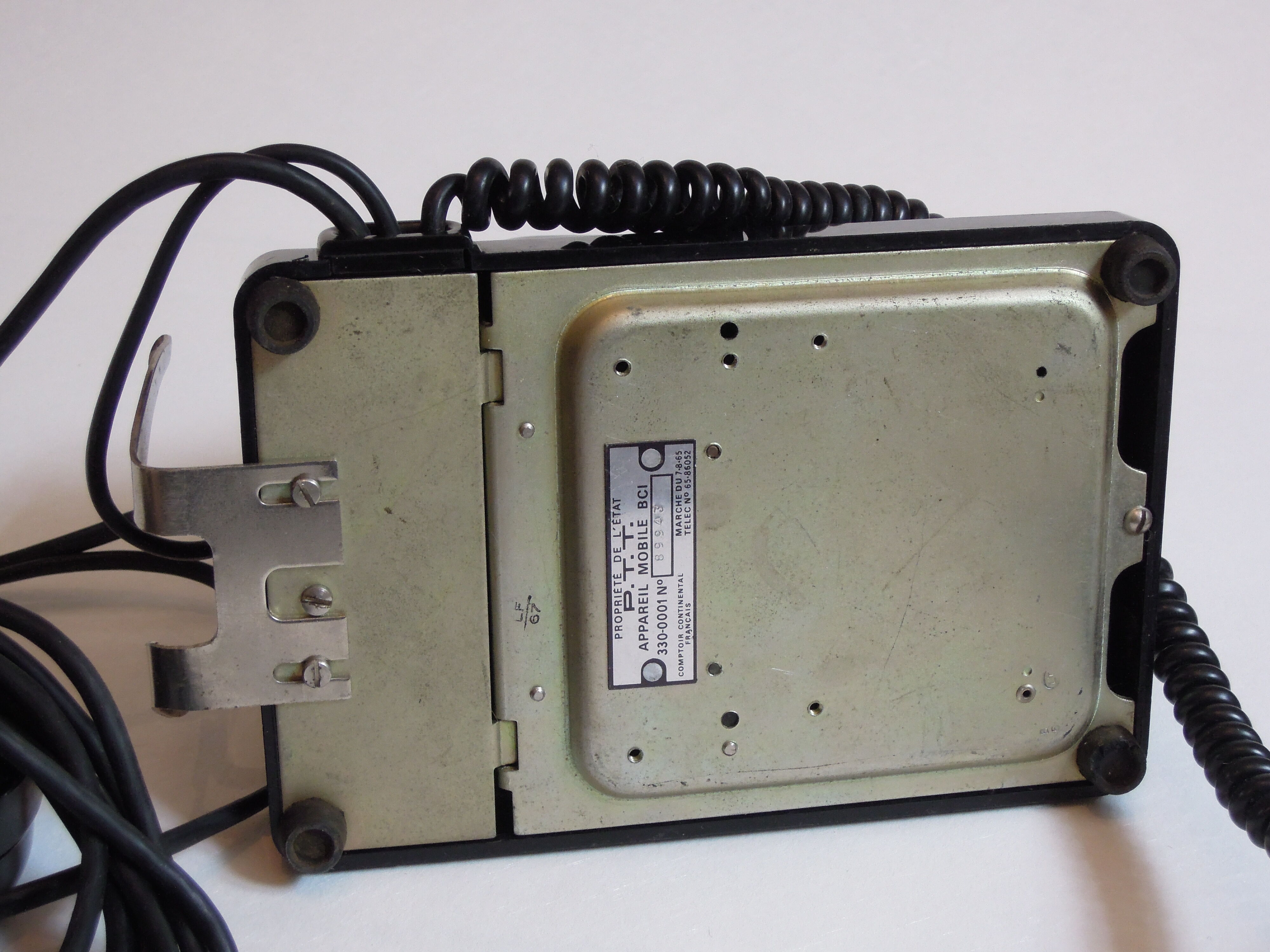 Ancient black bakelite  telephone