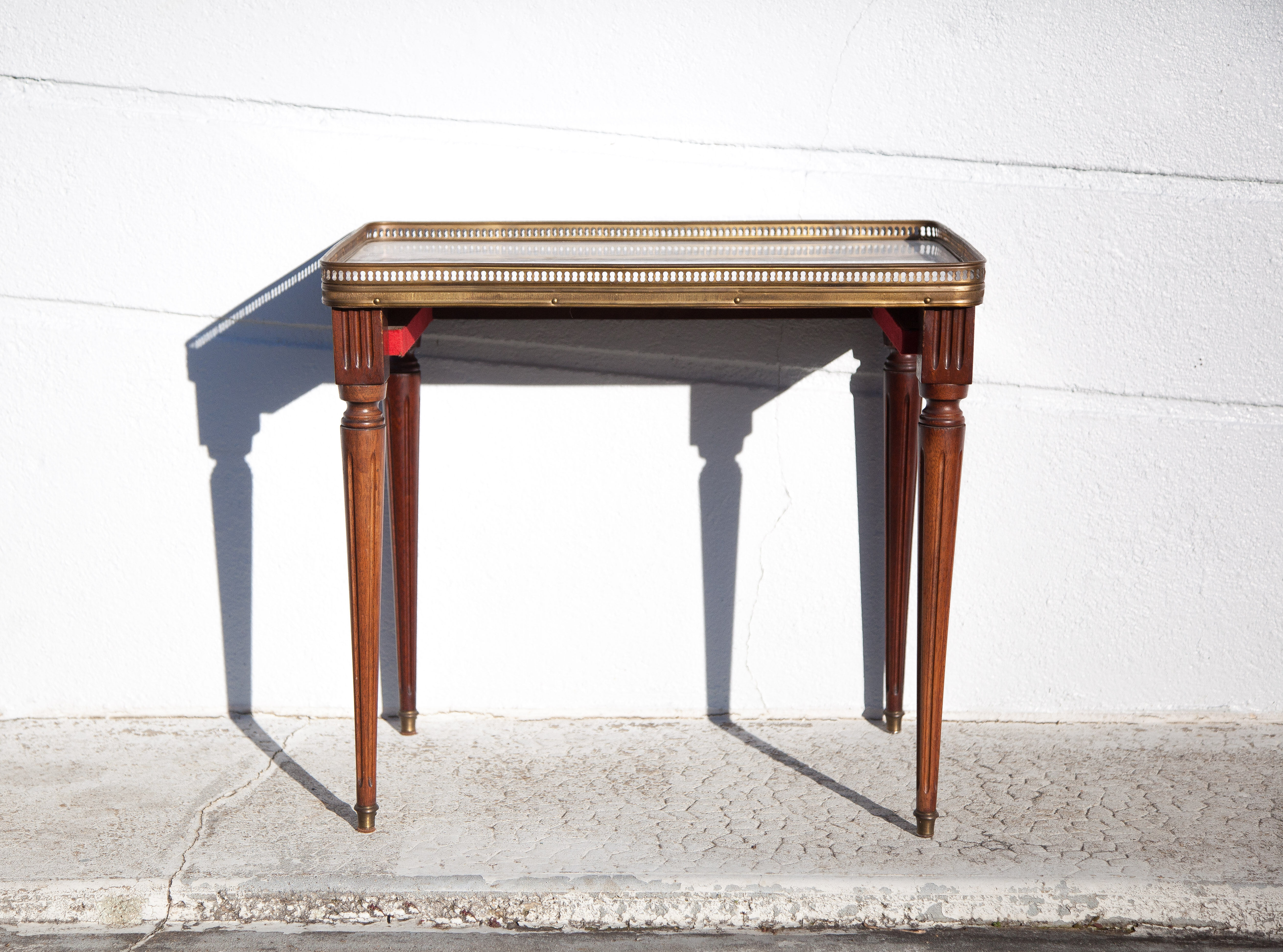 Tables gigognes bois et marbre, Louis XVI style