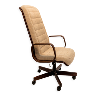 Vintage executive chair by Giroflex