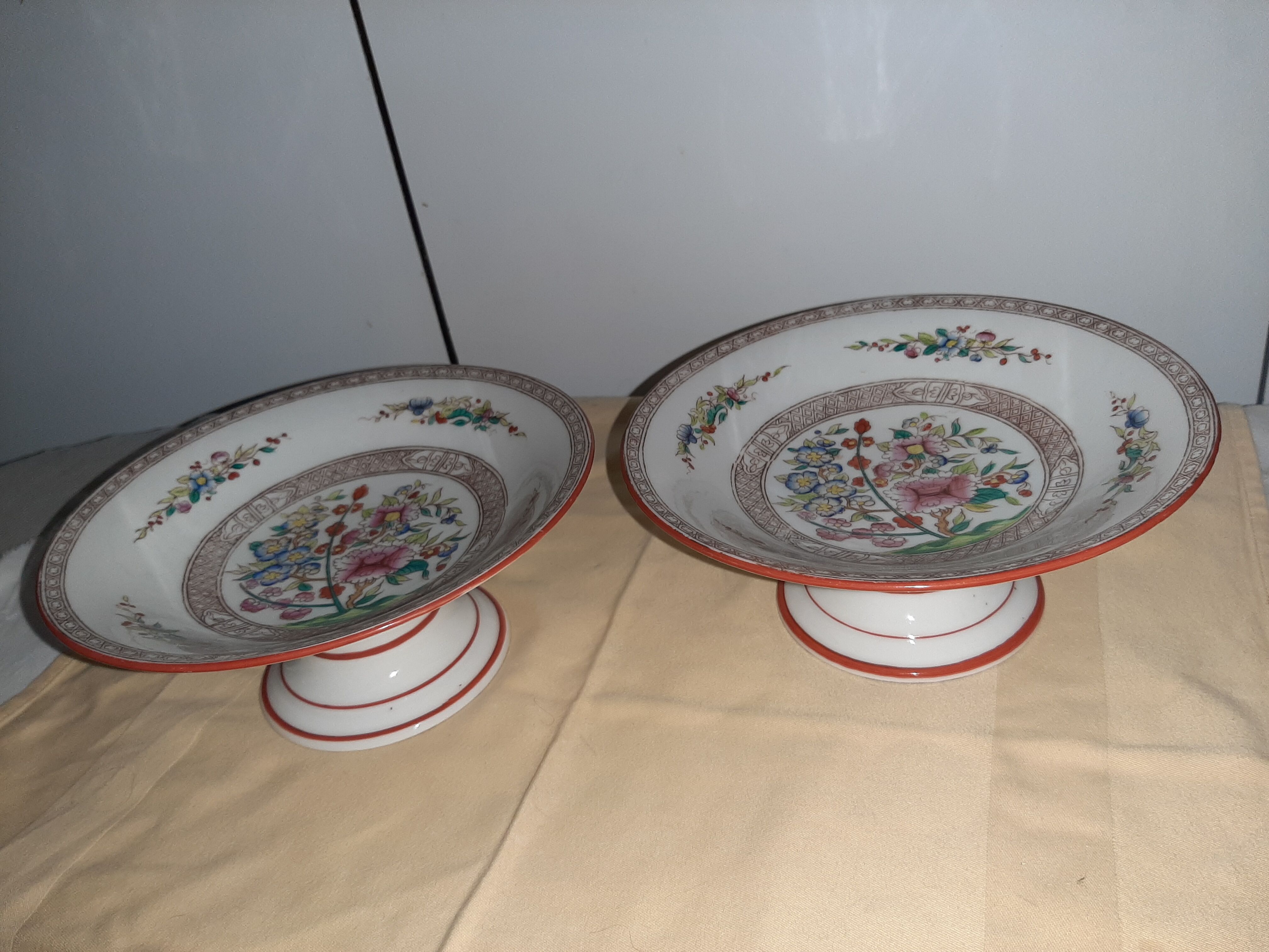 Paire de compotiers porcelaine fin 19ème