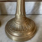 Paire de bougeoirs en laiton